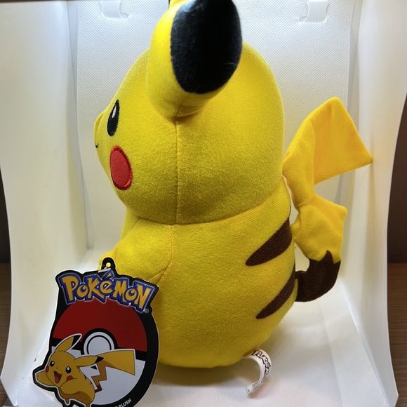 NWT Pokémon 9” Pikachu Plush - Picture 7 of 14